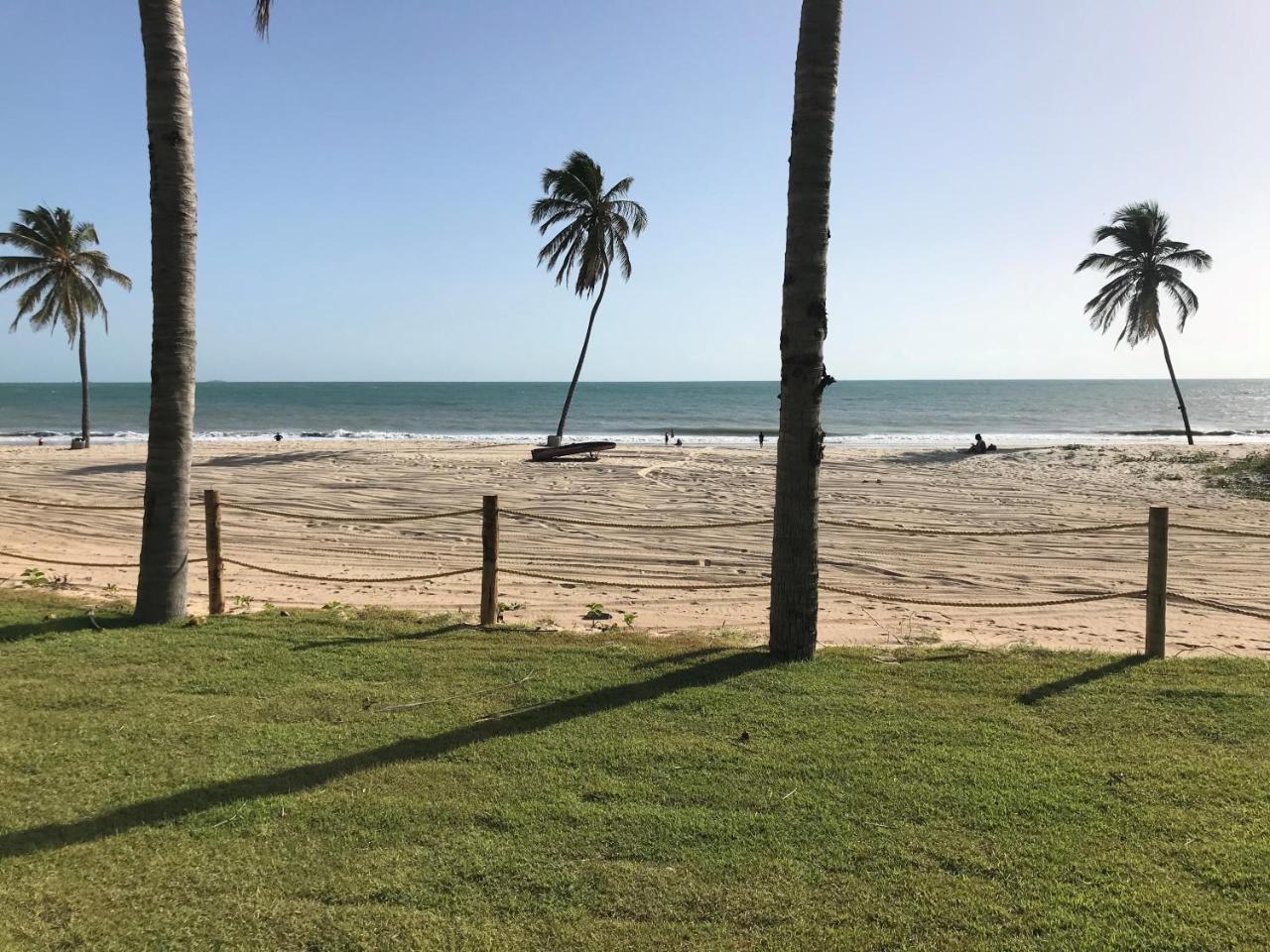Condominio Wai Wai Pe Na Areia - Praia De Кумбуко Экстерьер фото